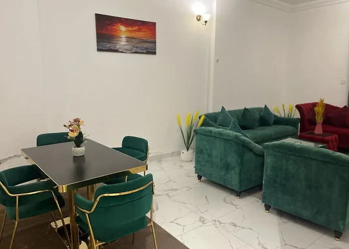 Oasis Tower Family Apartment 2302